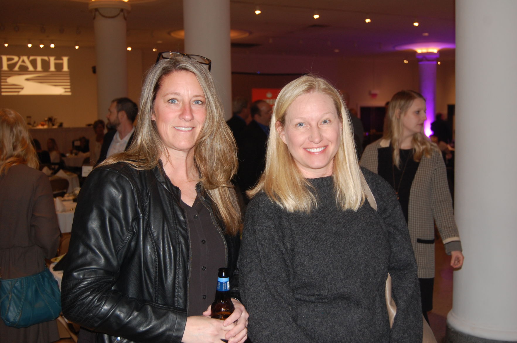 Carrie Bangert, Kristi Bina
